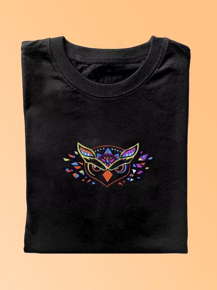 t shirt brodé hibou coloré